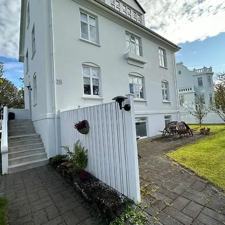 Beautiful 2 Bedroom Apartment Downtown Reikiavik Exterior foto